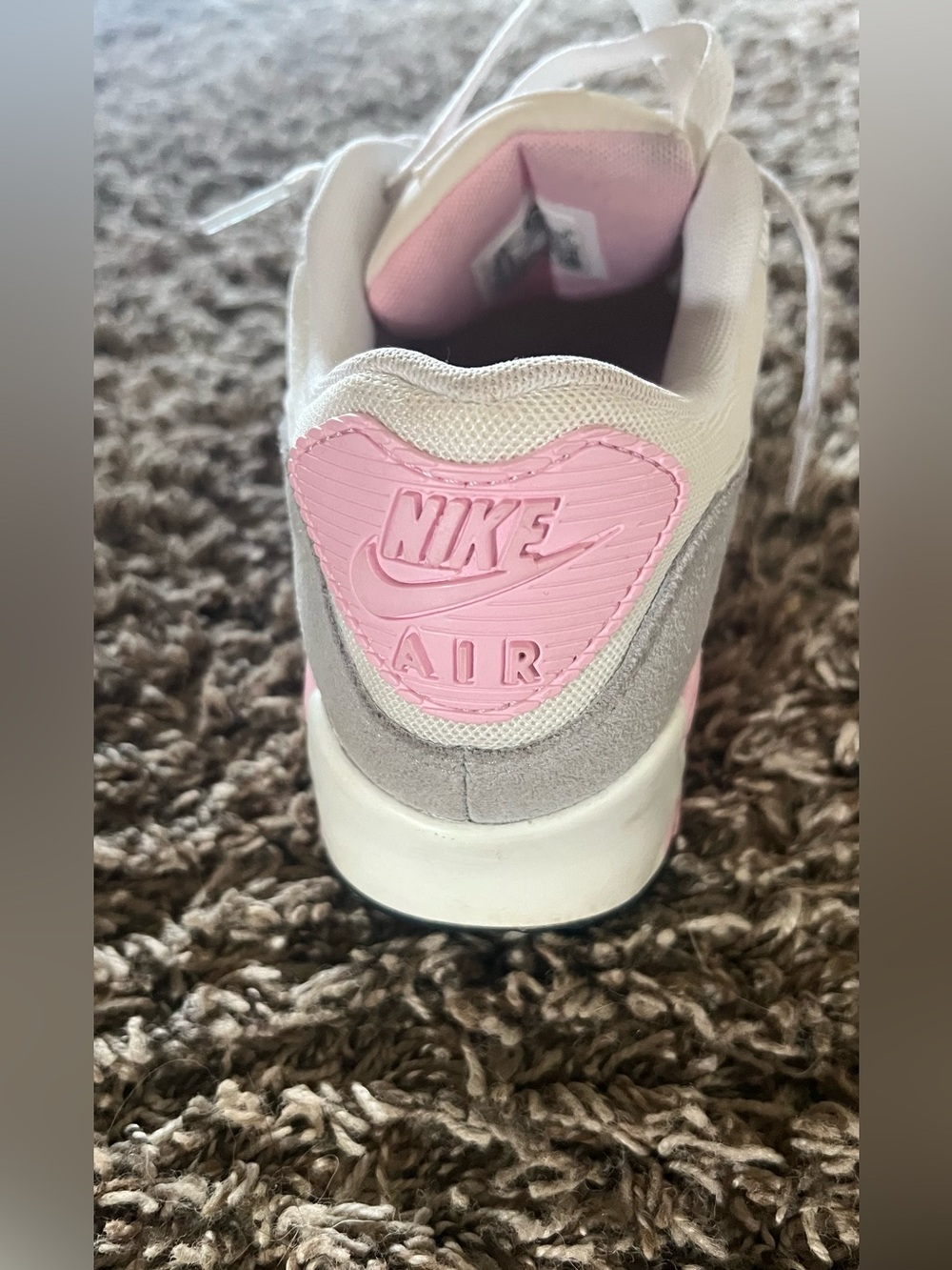 Nike Women's White and Pink Low-Top Athletic Sneakers - Picture 9 of 12